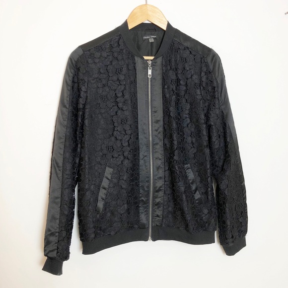 Laser cut lace bomber - Picture 2 of 5